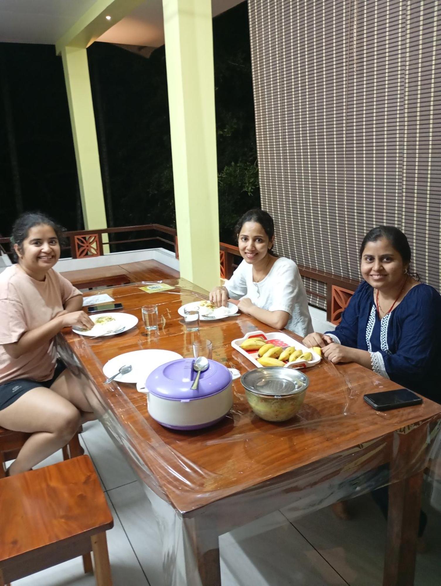 Munroe Vision Panakkattu Homestay Mundrothuruth ภายนอก รูปภาพ