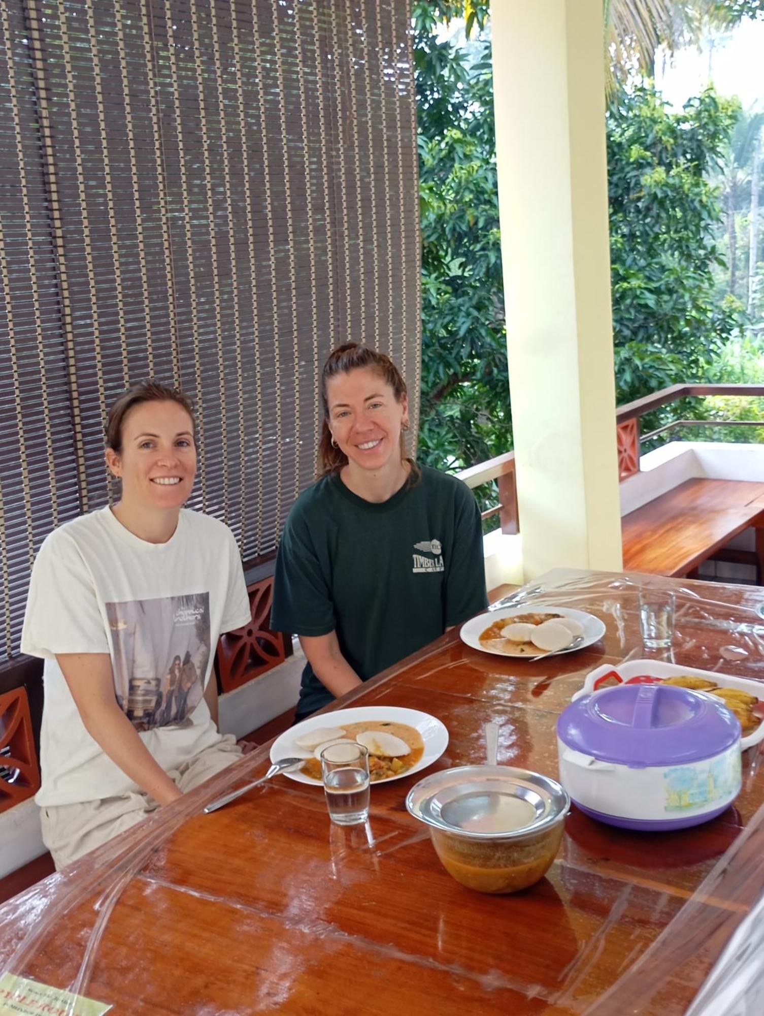 Munroe Vision Panakkattu Homestay Mundrothuruth ภายนอก รูปภาพ